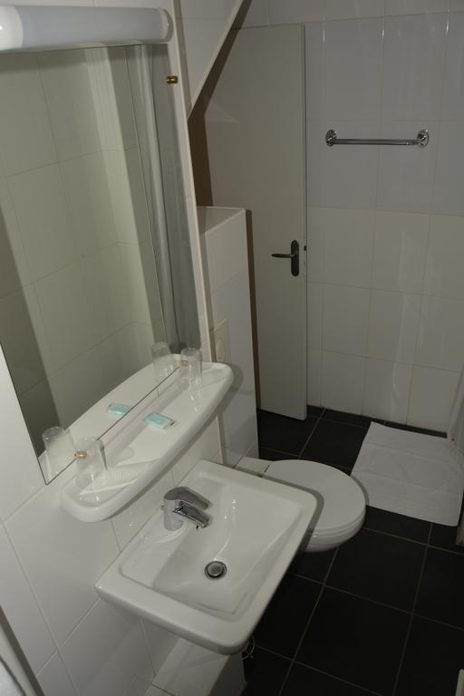 Hotel Le Charleston 罗德兹 外观 照片